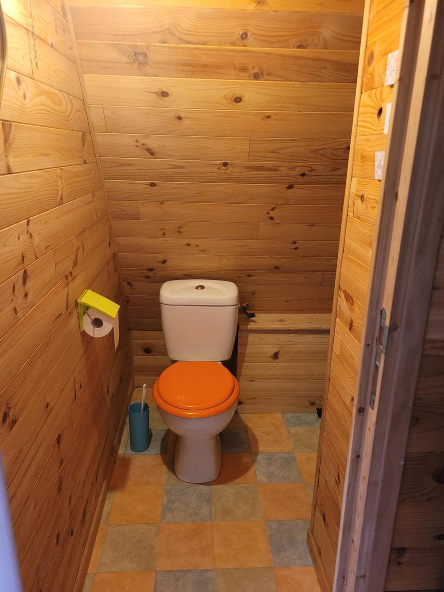 Camping les Hirondelles Bourg-Sainte-Marie Eksteriør bilde