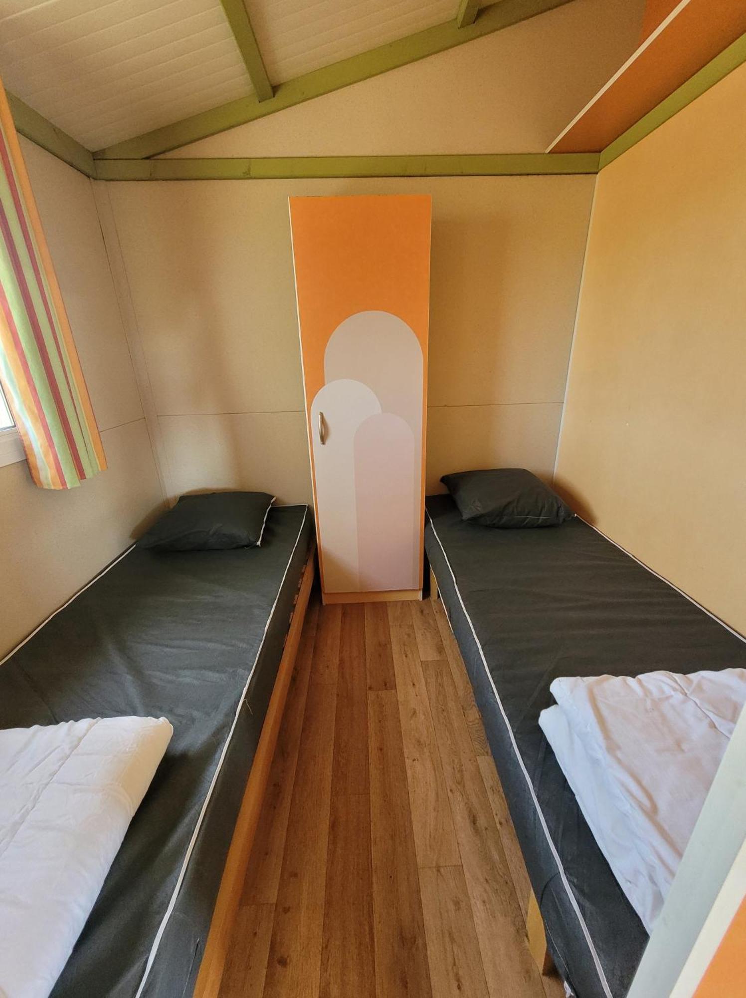 Camping les Hirondelles Bourg-Sainte-Marie Eksteriør bilde